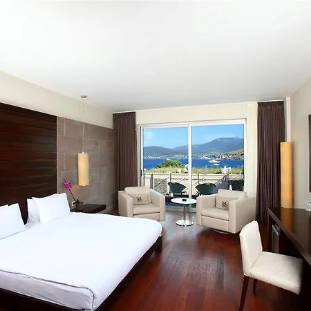 No81 Hotel