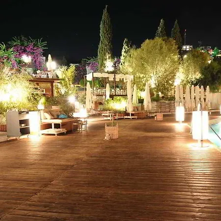 No81 Hotel 5*