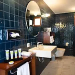 Otel No81 5*