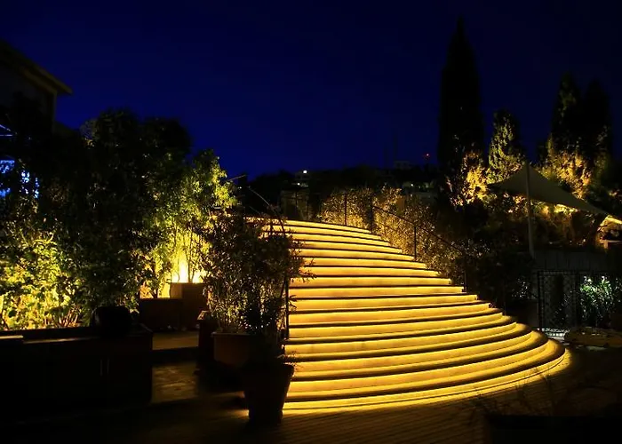 No81 Szálloda Golturkbuku